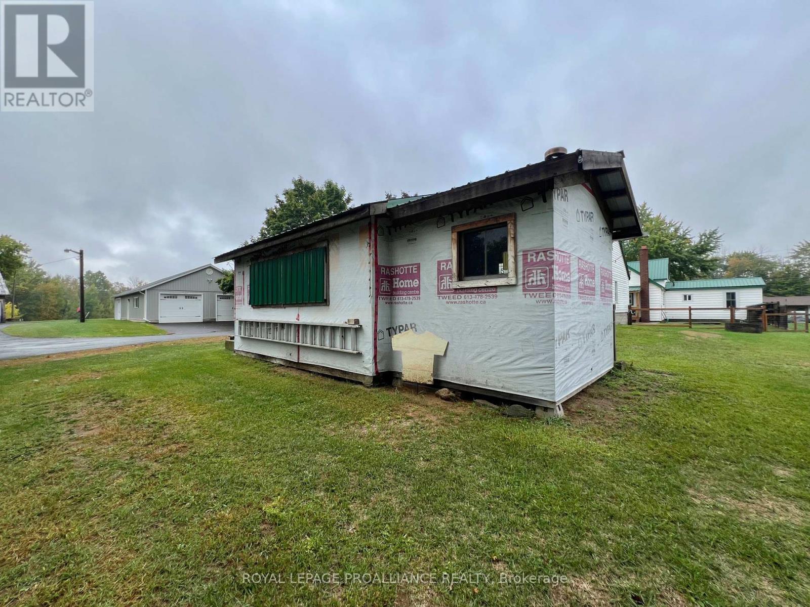 310 Old Madoc Road, Belleville, Ontario  K0K 2B0 - Photo 28 - X12424091
