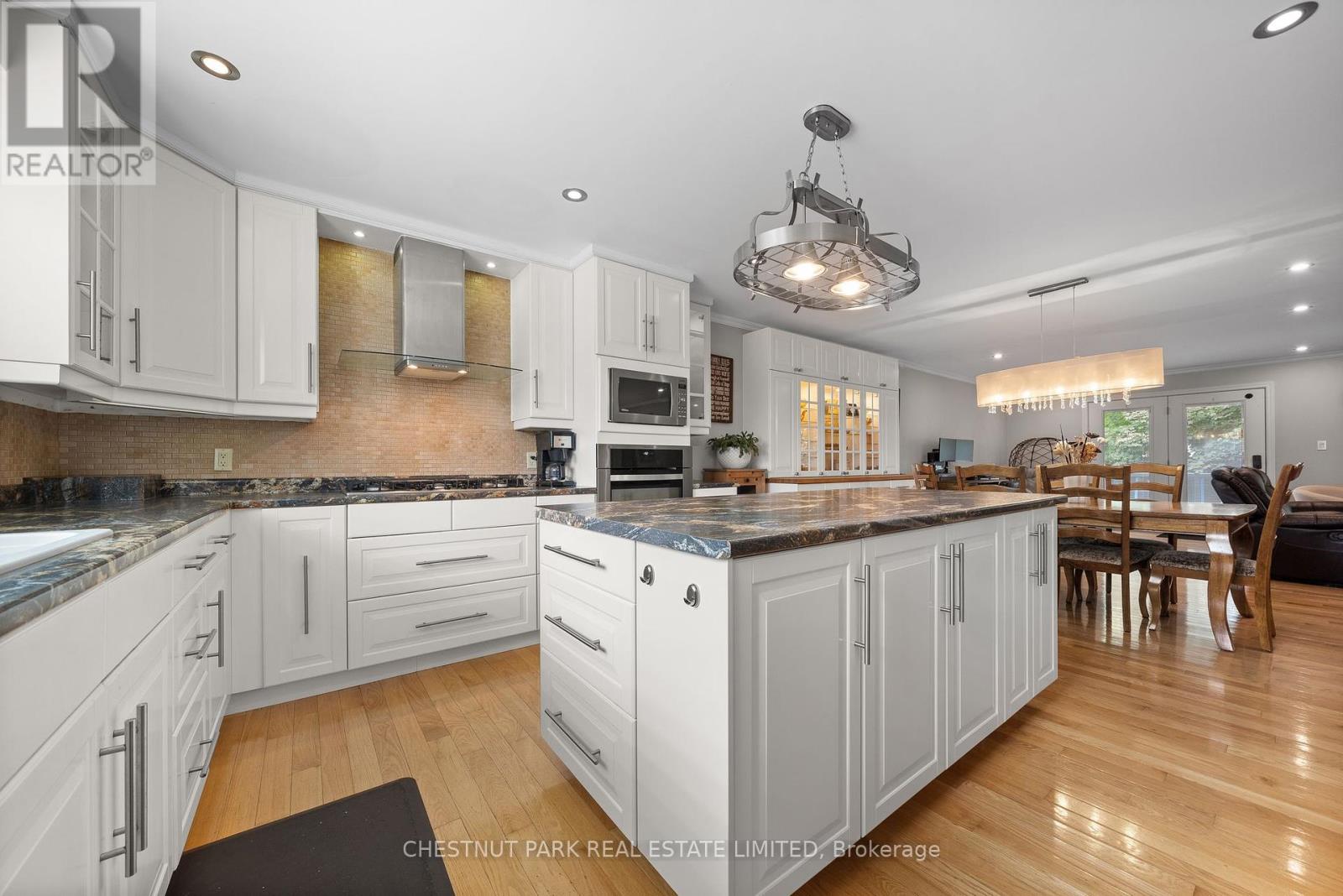 27 Ackerman Street, Prince Edward County, Ontario  K0K 2T0 - Photo 10 - X12424290