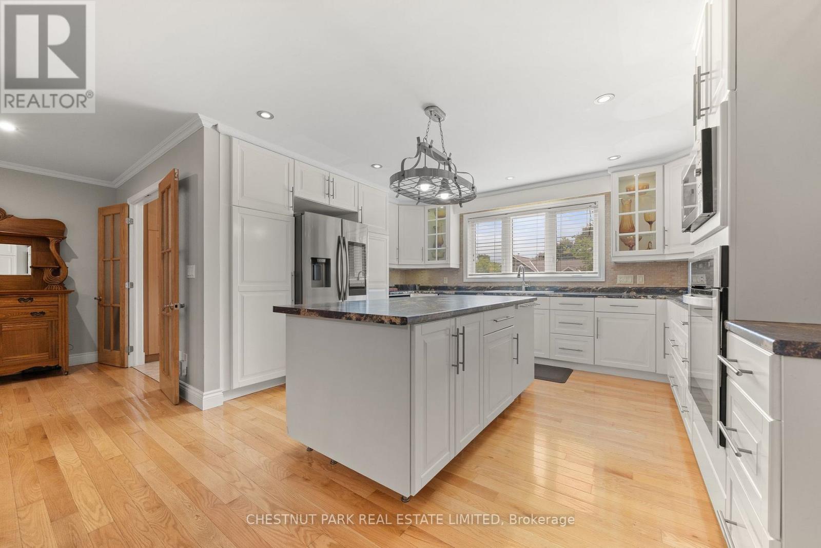 27 Ackerman Street, Prince Edward County, Ontario  K0K 2T0 - Photo 13 - X12424290