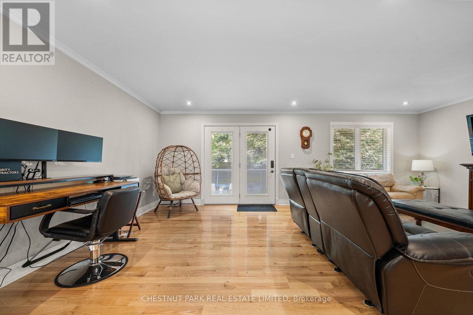 27 Ackerman Street, Prince Edward County, Ontario  K0K 2T0 - Photo 17 - X12424290