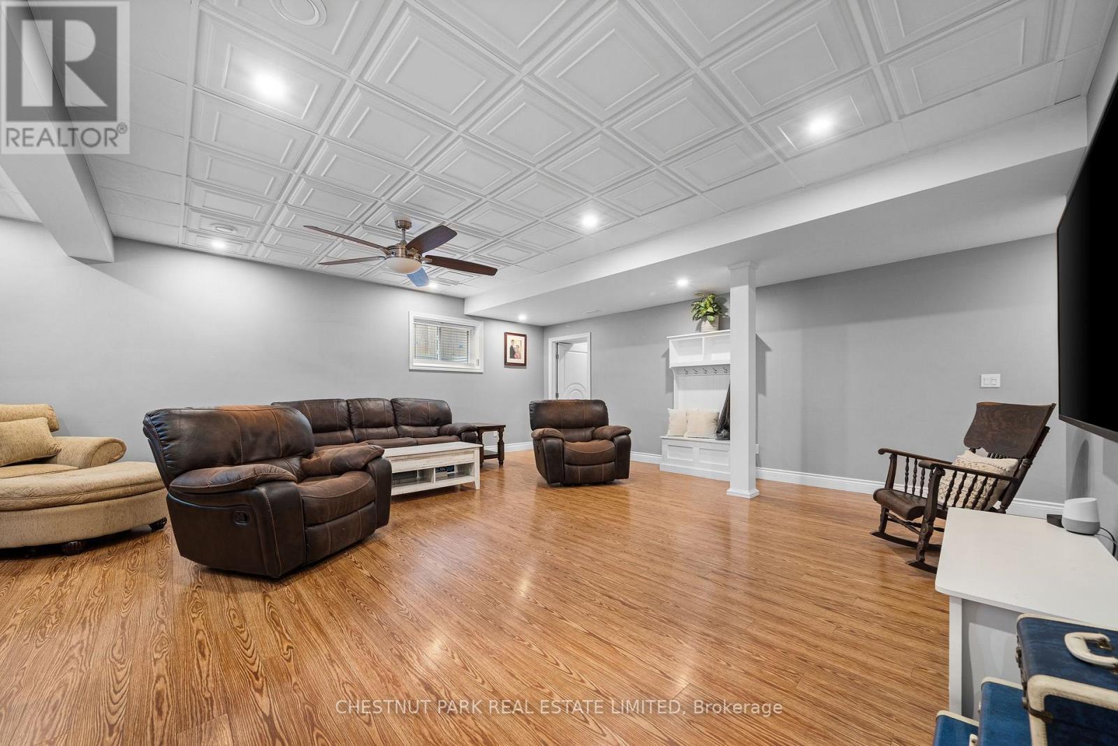 27 Ackerman Street, Prince Edward County, Ontario  K0K 2T0 - Photo 26 - X12424290