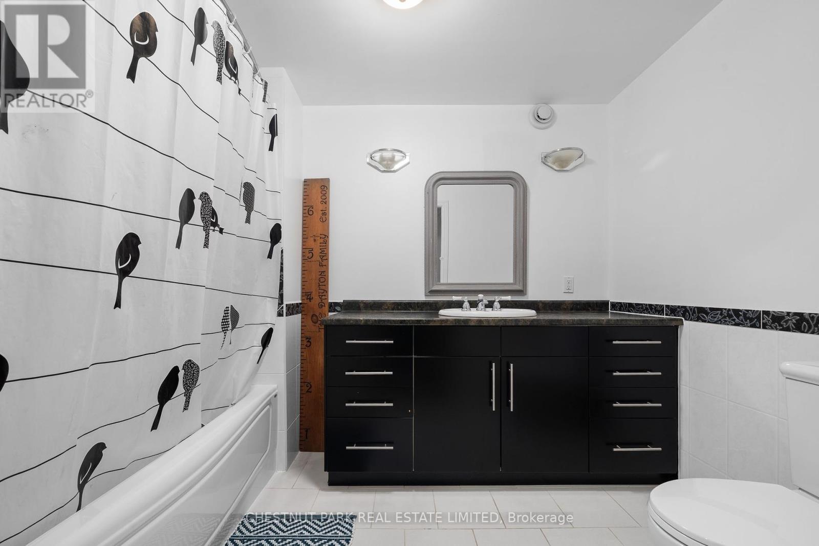 27 Ackerman Street, Prince Edward County, Ontario  K0K 2T0 - Photo 35 - X12424290