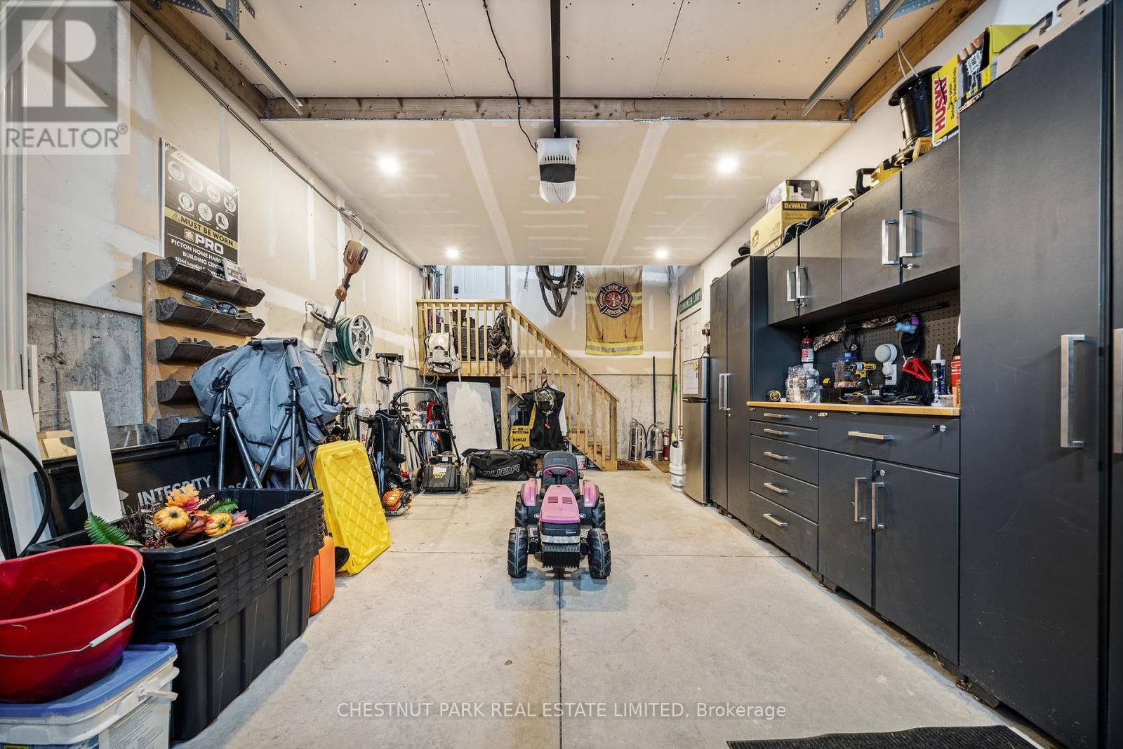 27 Ackerman Street, Prince Edward County, Ontario  K0K 2T0 - Photo 37 - X12424290