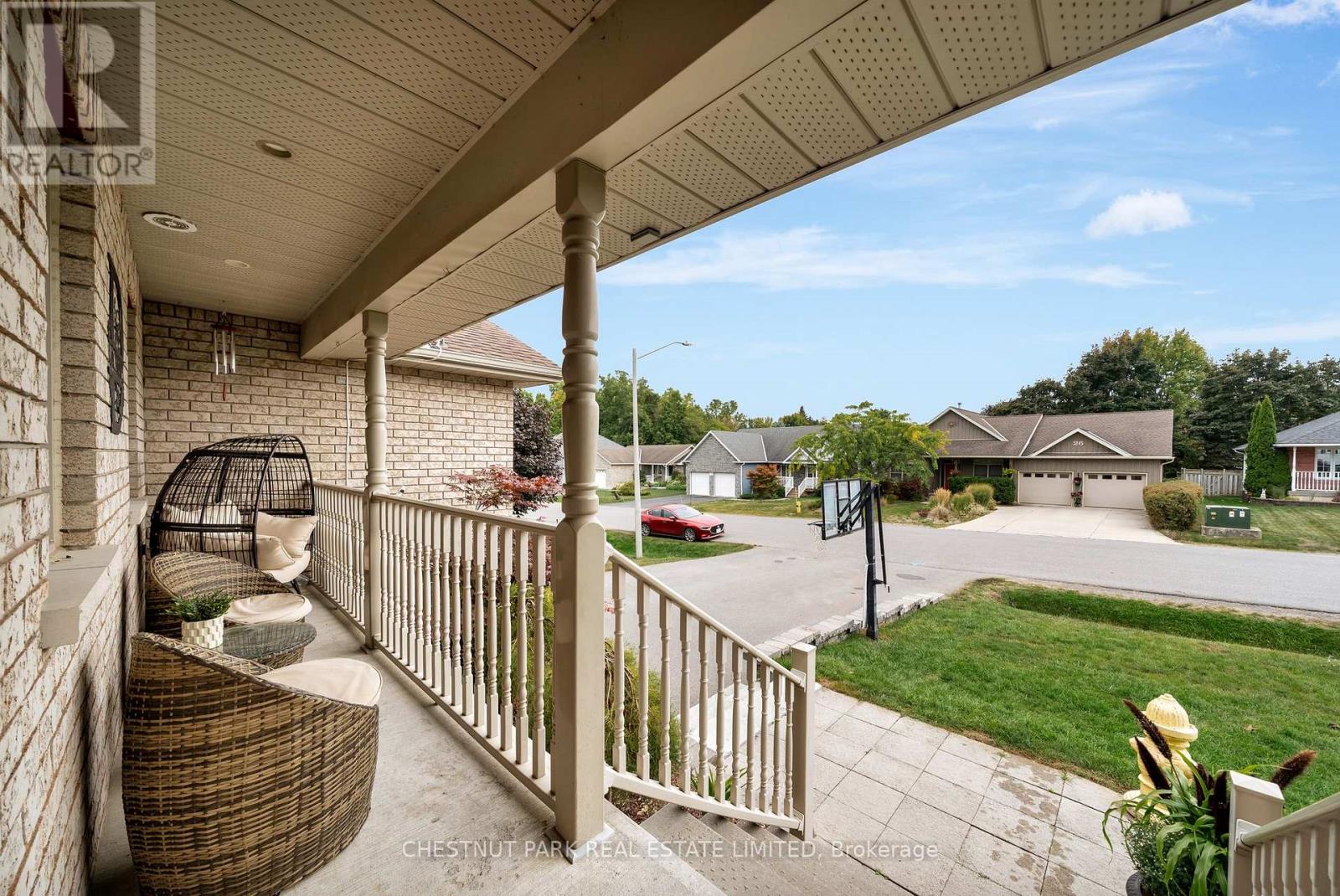 27 Ackerman Street, Prince Edward County, Ontario  K0K 2T0 - Photo 4 - X12424290