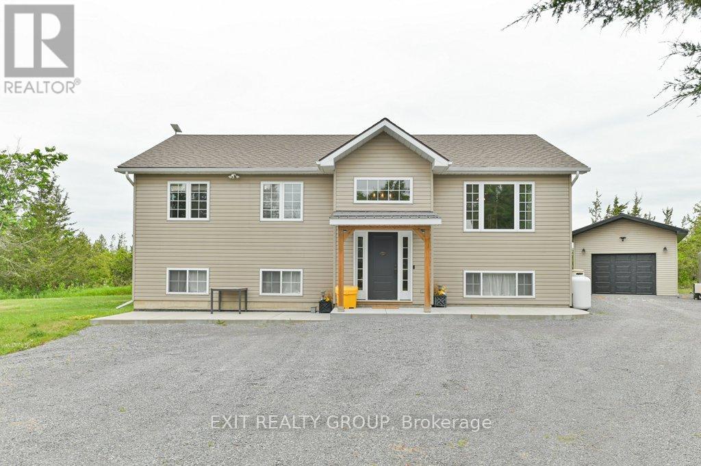 2073 SHANNON ROAD, Tyendinaga, Ontario
