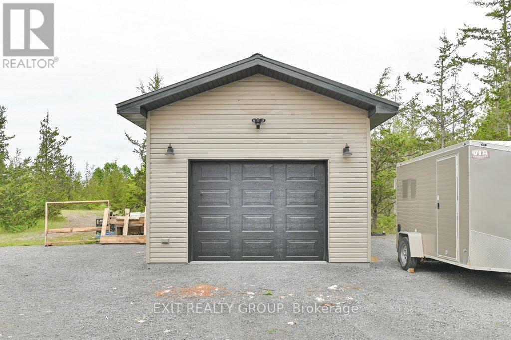 2073 Shannon Road, Tyendinaga, Ontario  K0K 3A0 - Photo 25 - X12424524