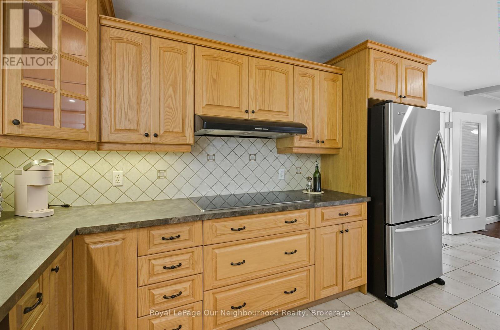211 Langford Drive, Trent Hills, Ontario  K0K 3K0 - Photo 10 - X12426116