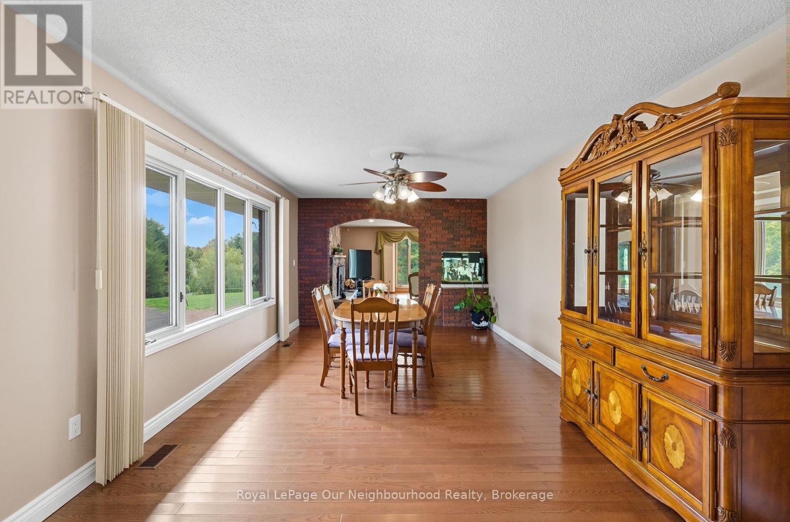 211 Langford Drive, Trent Hills, Ontario  K0K 3K0 - Photo 12 - X12426116