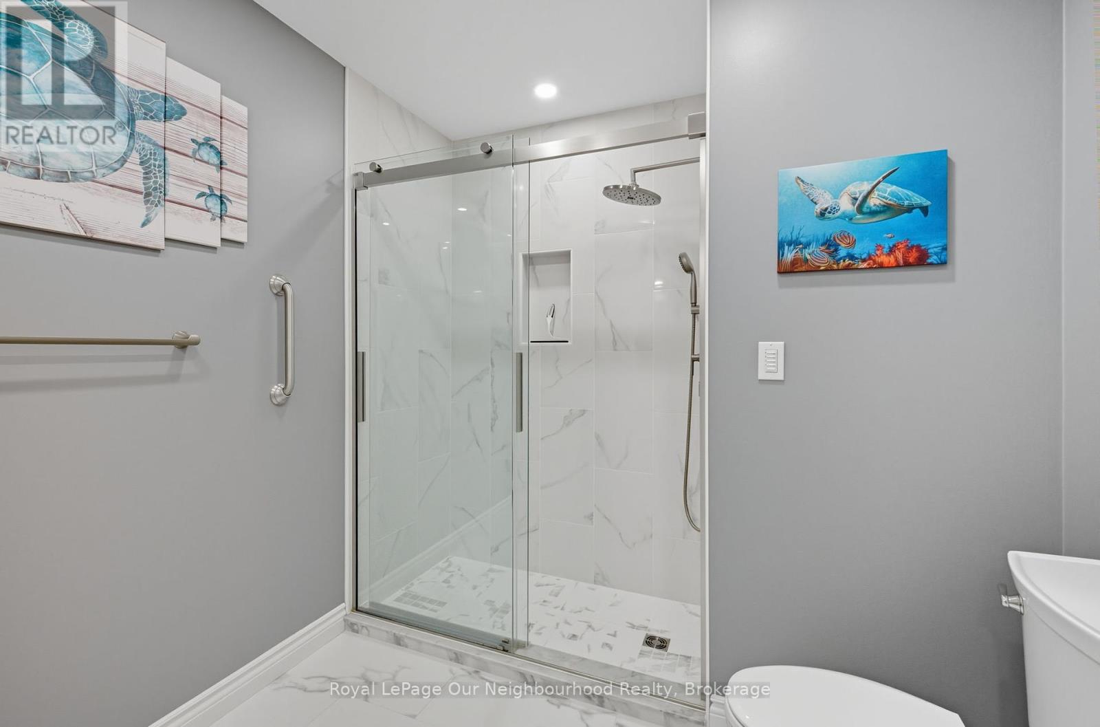 211 Langford Drive, Trent Hills, Ontario  K0K 3K0 - Photo 17 - X12426116