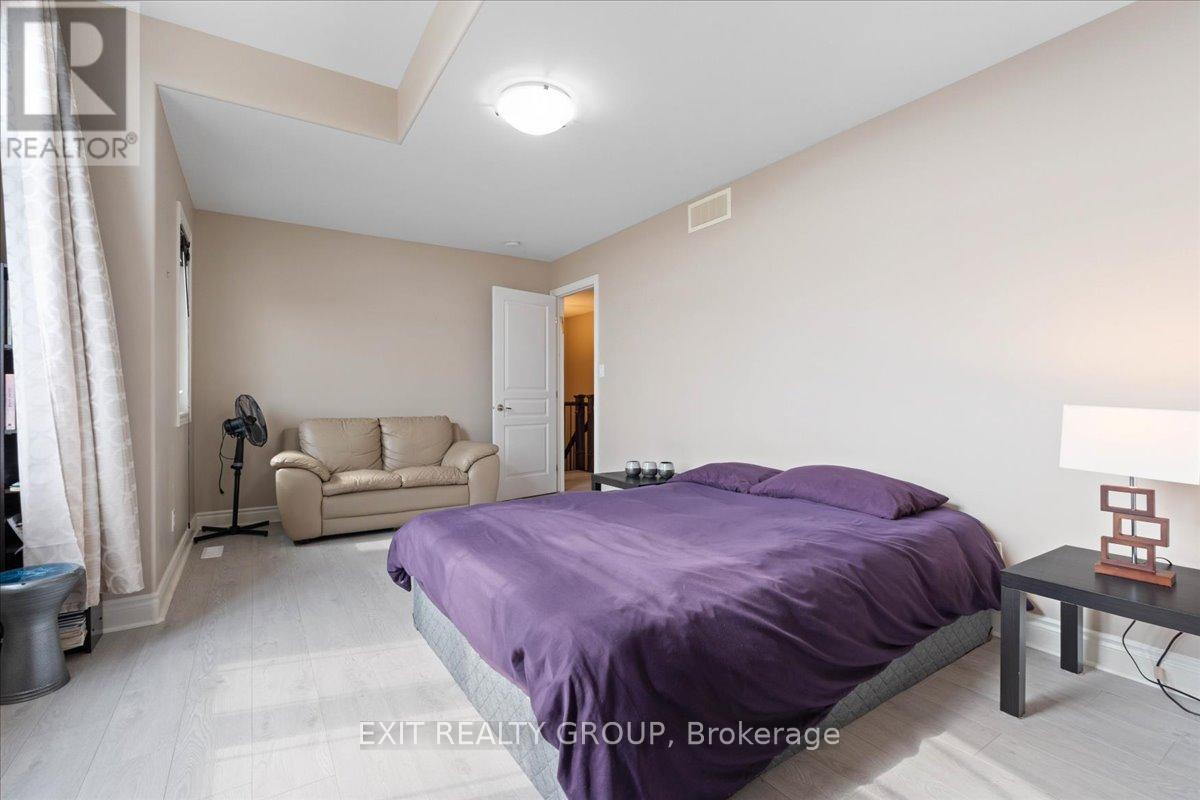82 Mountain Ash Drive, Belleville, Ontario  K8N 0E3 - Photo 25 - X12427003