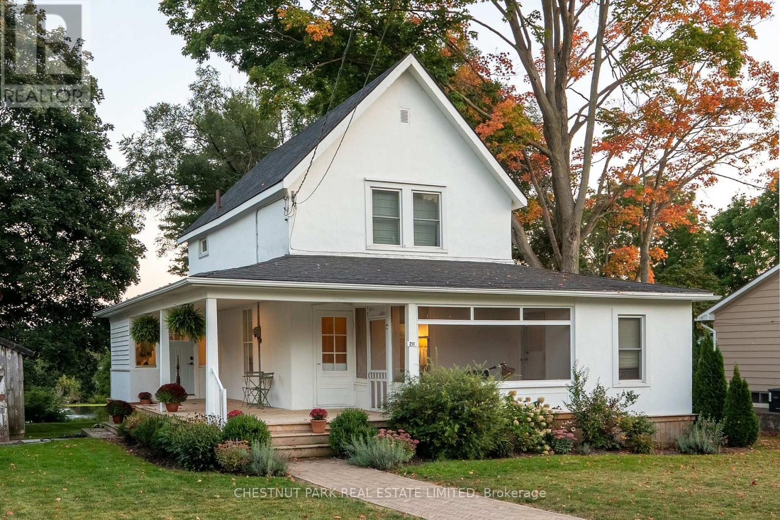 211 MAIN STREET, Prince Edward County, Ontario