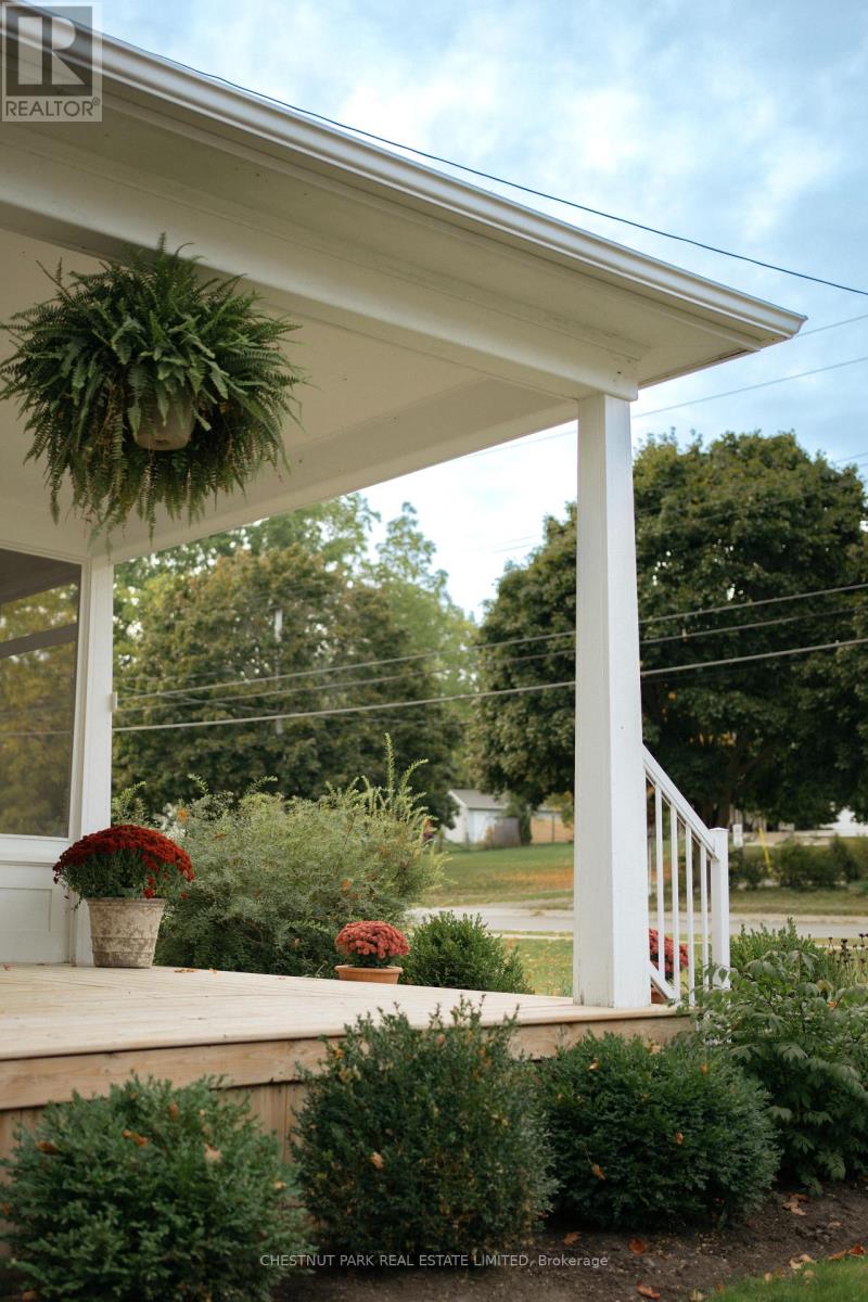 211 Main Street, Prince Edward County, Ontario  K0K 1G0 - Photo 3 - X12427081