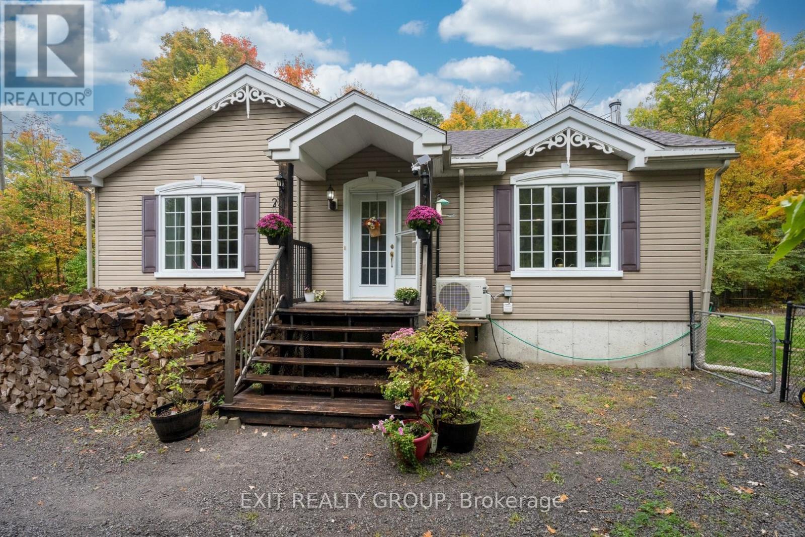 143 DOUGLAS ROAD, Centre Hastings, Ontario