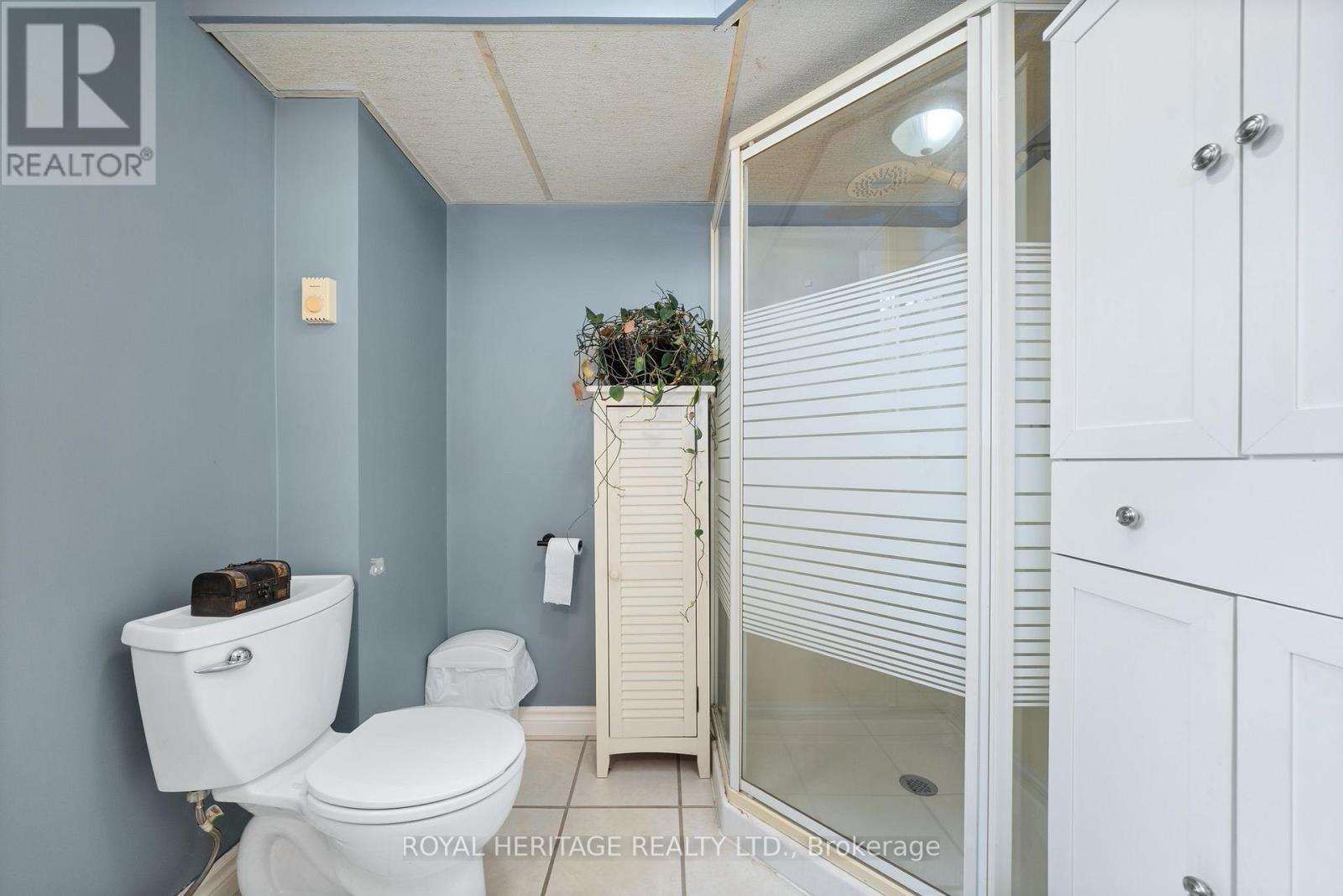32 Glen Road, Belleville, Ontario  K8P 4G1 - Photo 28 - X12427793