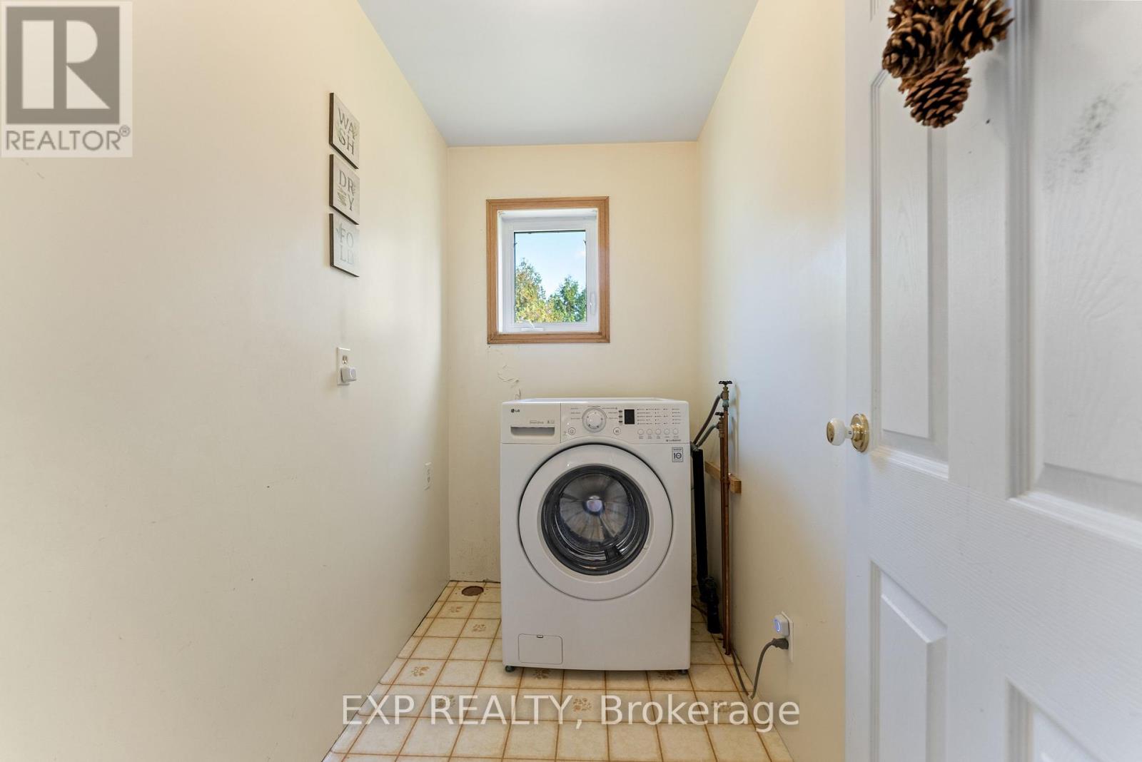 27 Belleville Road, Tyendinaga, Ontario  K0K 1X0 - Photo 20 - X12427981
