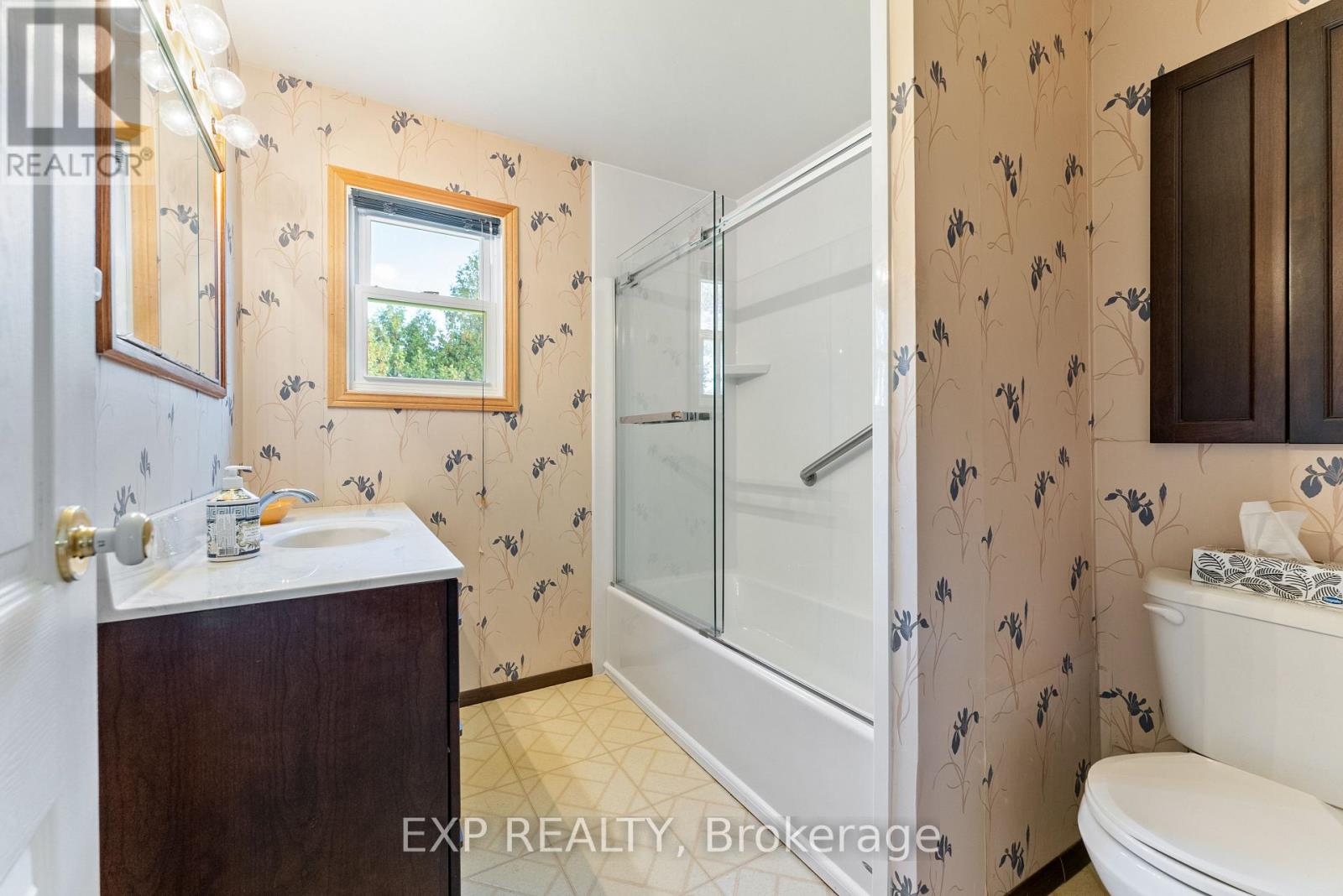 27 Belleville Road, Tyendinaga, Ontario  K0K 1X0 - Photo 21 - X12427981