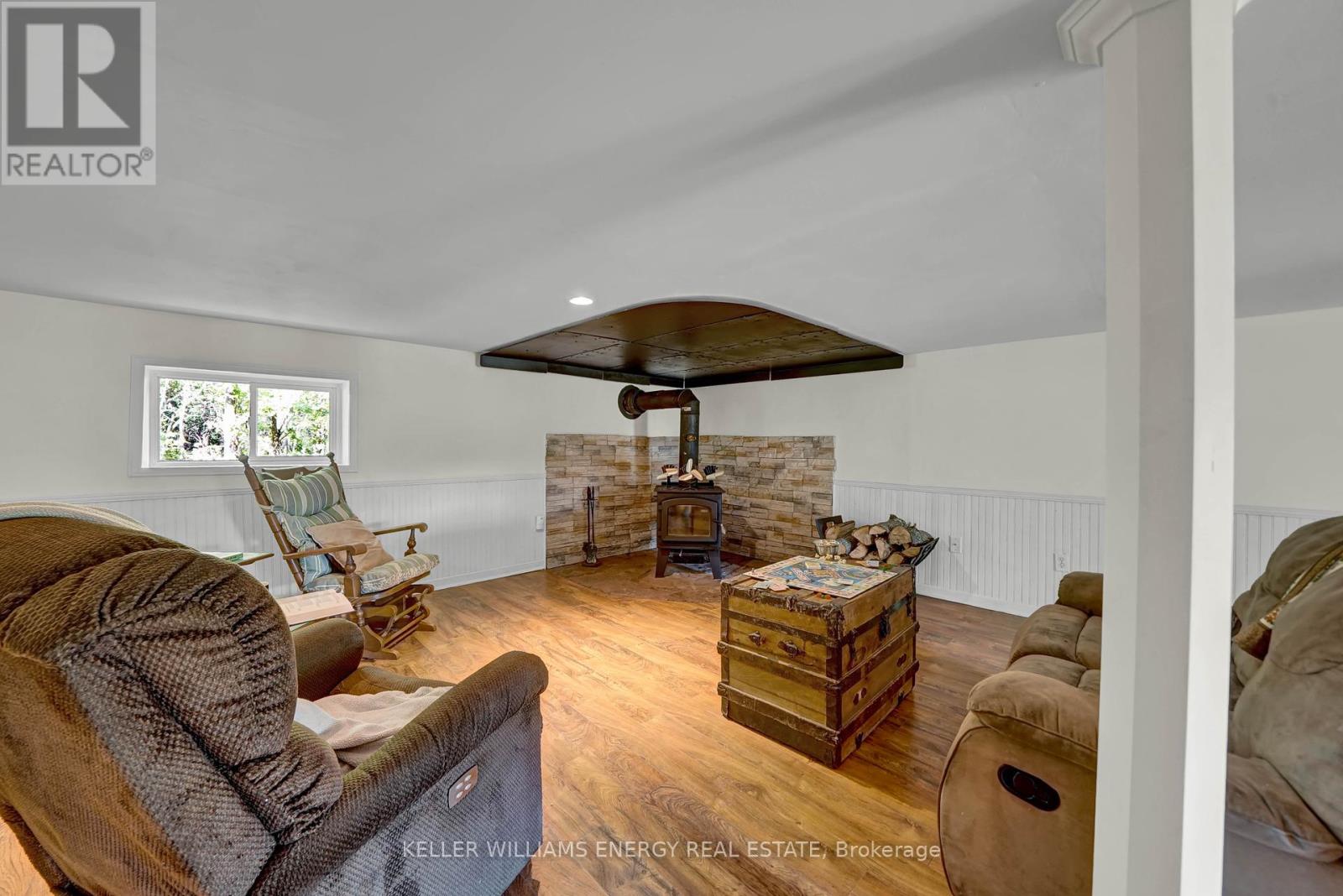 525 Fry Road, Prince Edward County, Ontario  K0K 2T0 - Photo 26 - X12428022