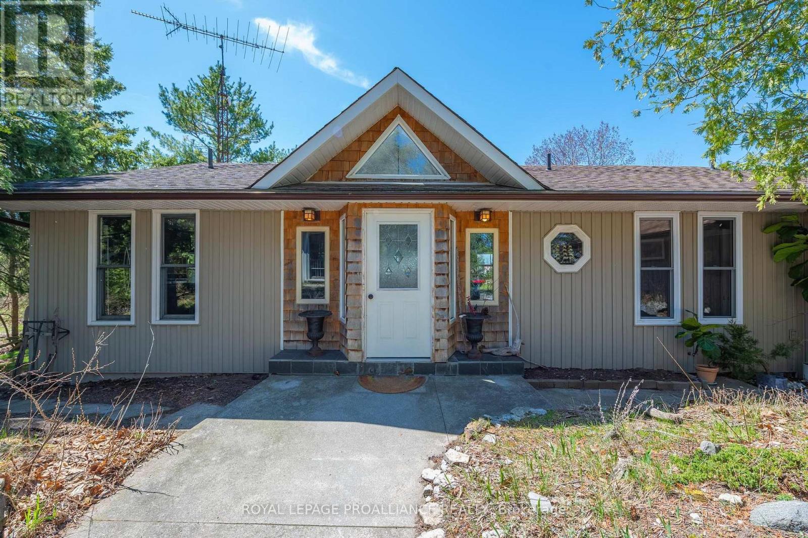 280 PRESQU'ILE PARKWAY, Brighton, Ontario