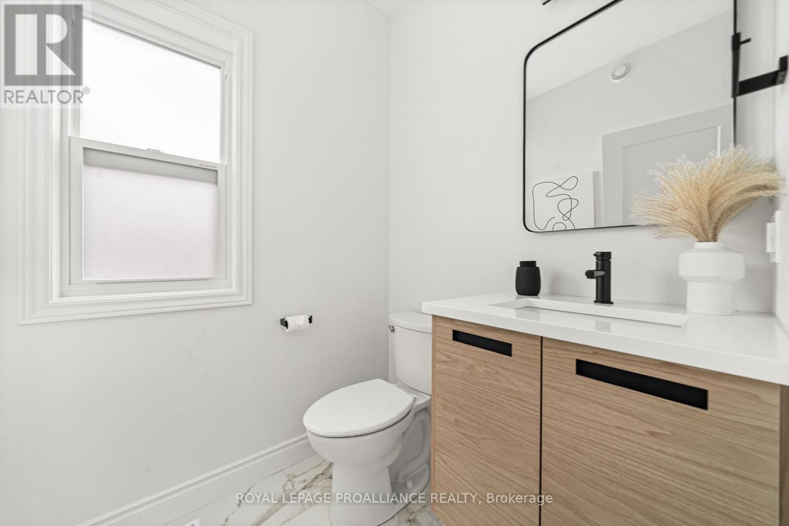 18 Raycroft Drive, Belleville, Ontario  K8N 0R4 - Photo 20 - X12429235