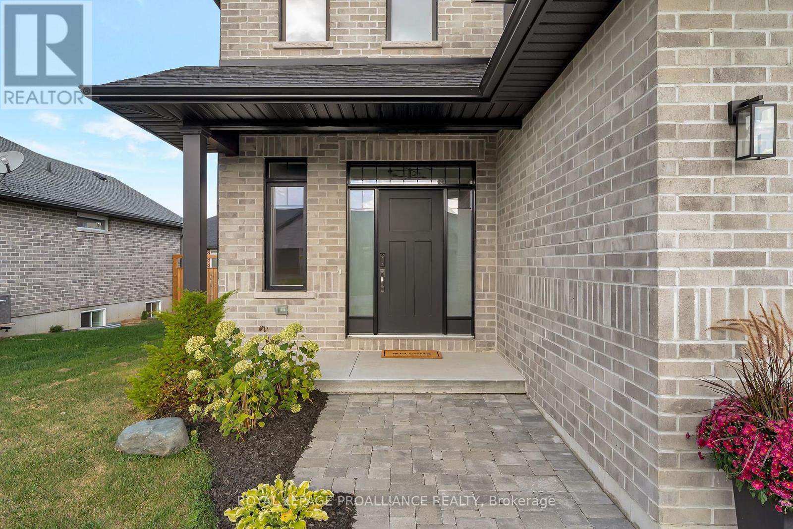 18 Raycroft Drive, Belleville, Ontario  K8N 0R4 - Photo 3 - X12429235