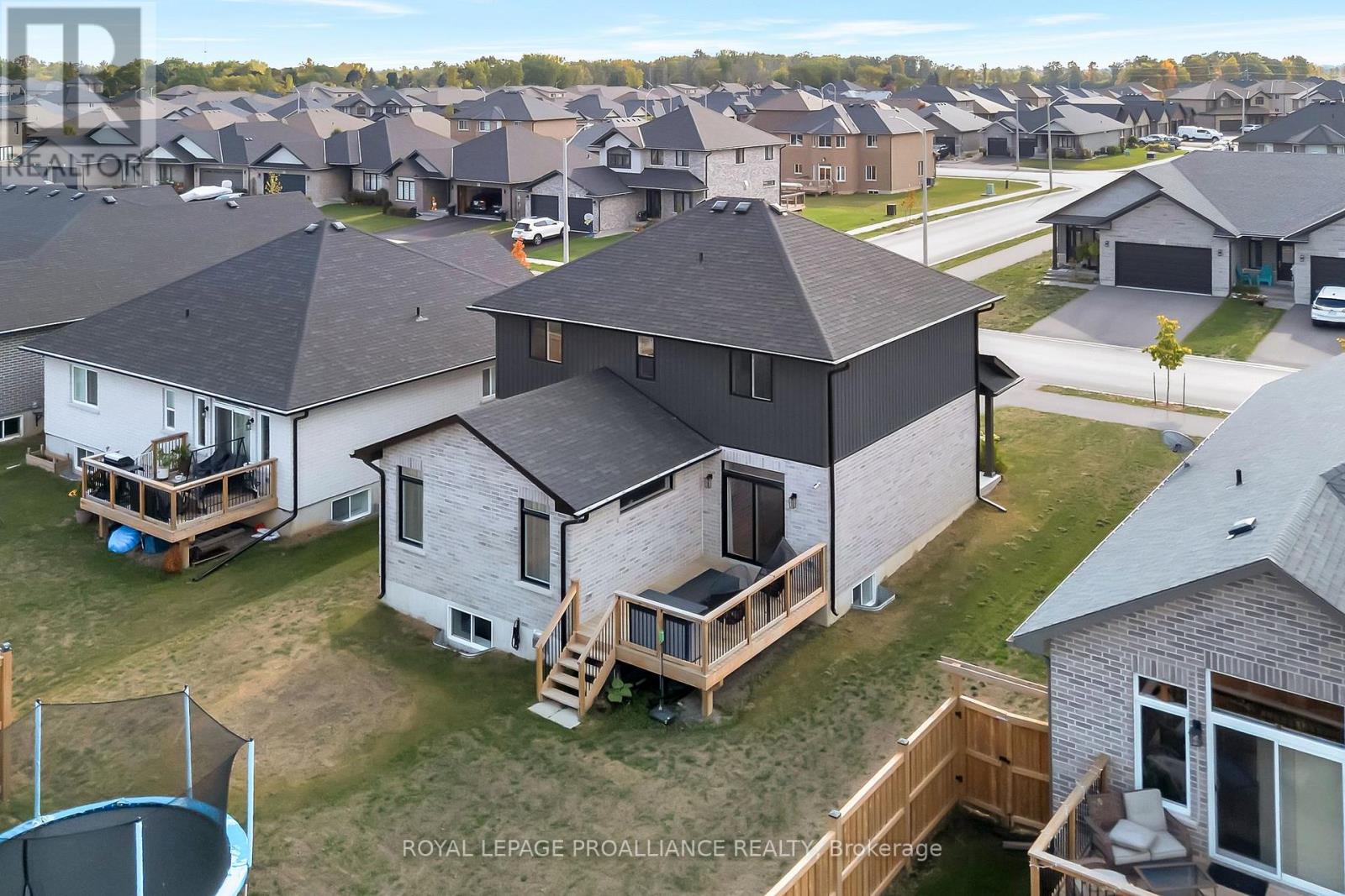 18 Raycroft Drive, Belleville, Ontario  K8N 0R4 - Photo 47 - X12429235
