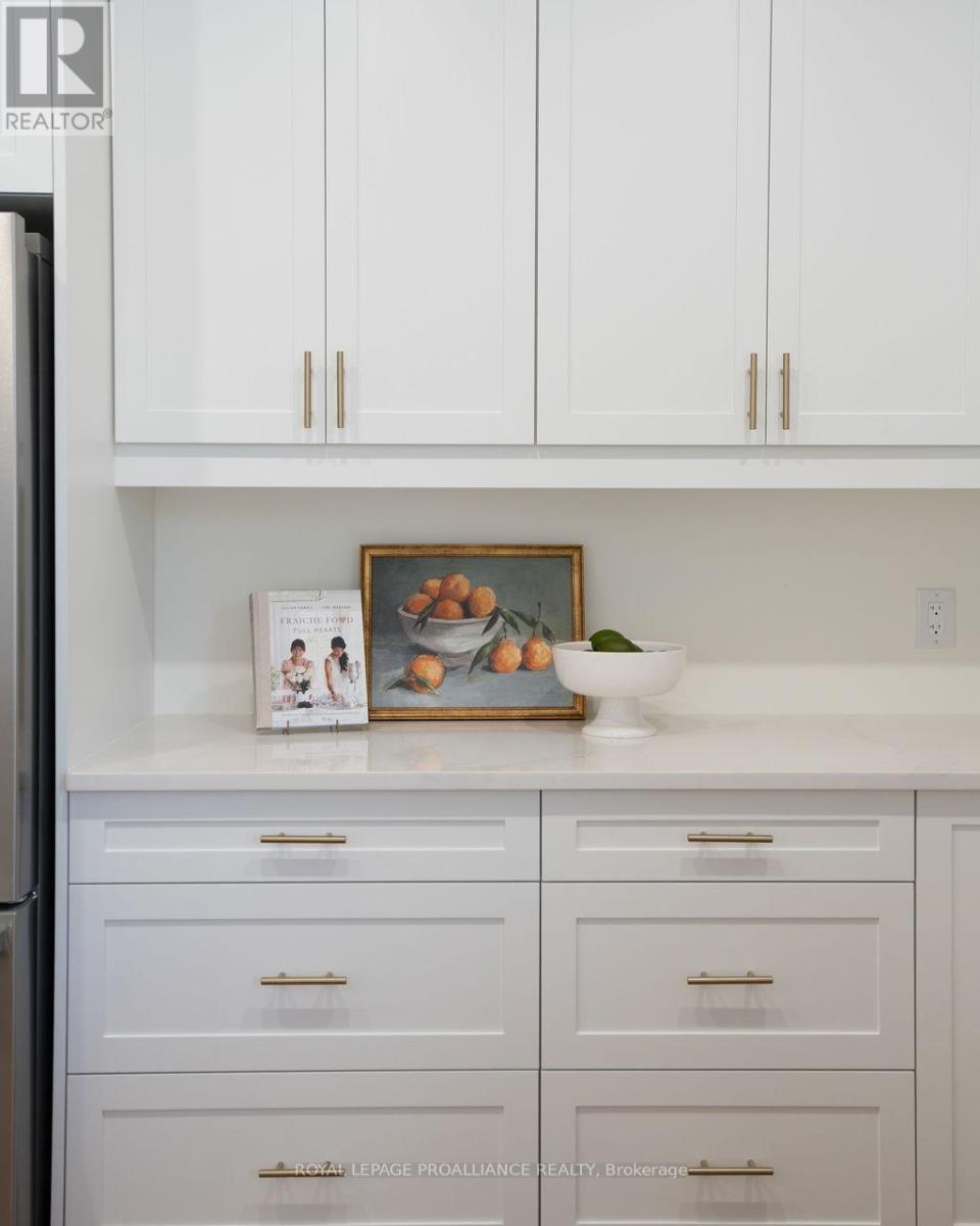 159 Pomeroy Avenue, Tweed, Ontario  K0K 3J0 - Photo 12 - X12429901