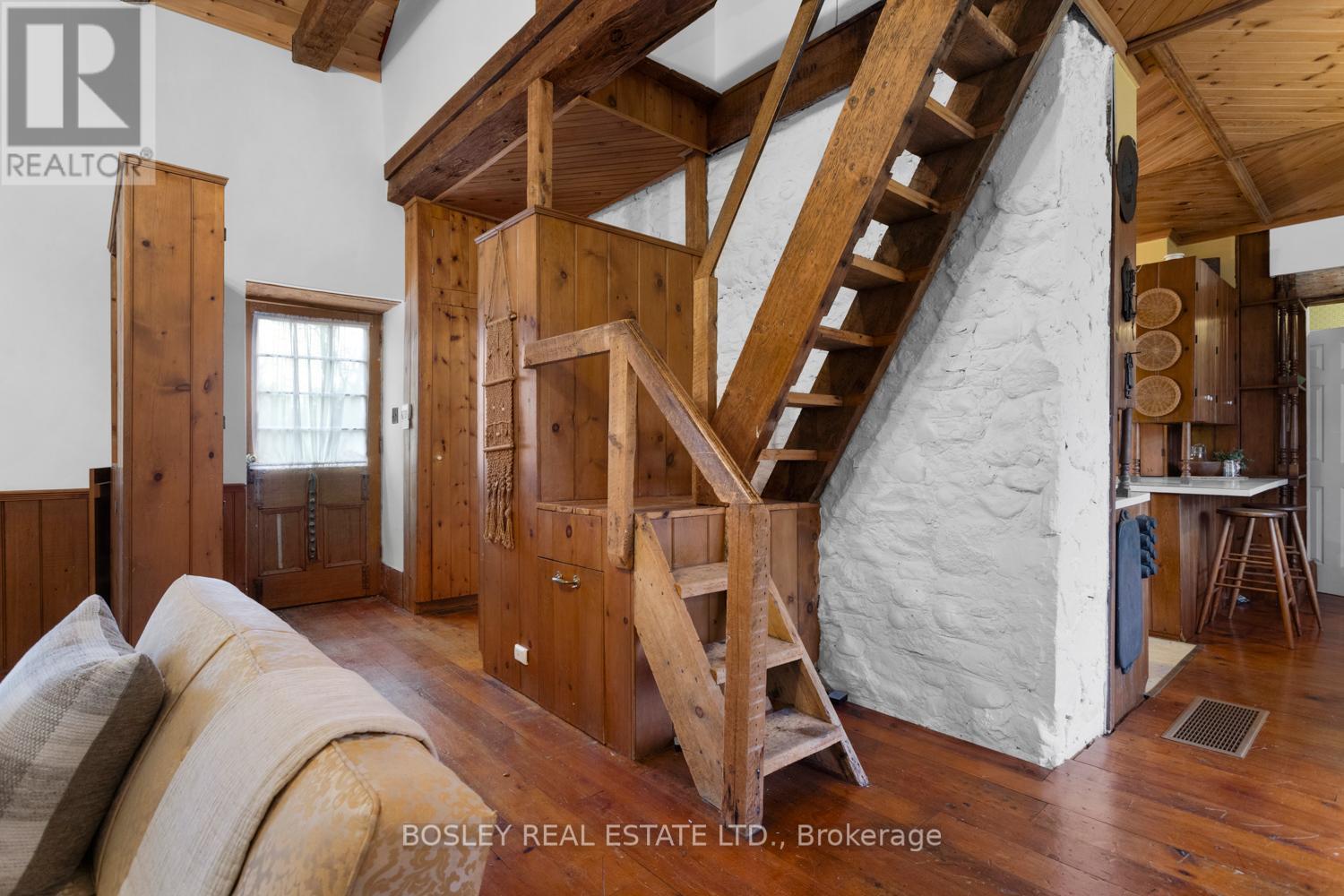 2247 Van Luven Road, Hamilton Township, Ontario  K0K 1C0 - Photo 9 - X12430269