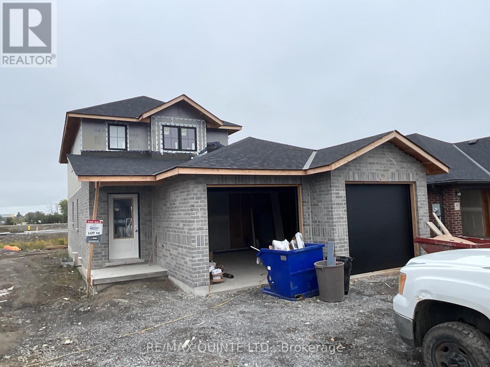 93 RAYCROFT DRIVE, Belleville, Ontario