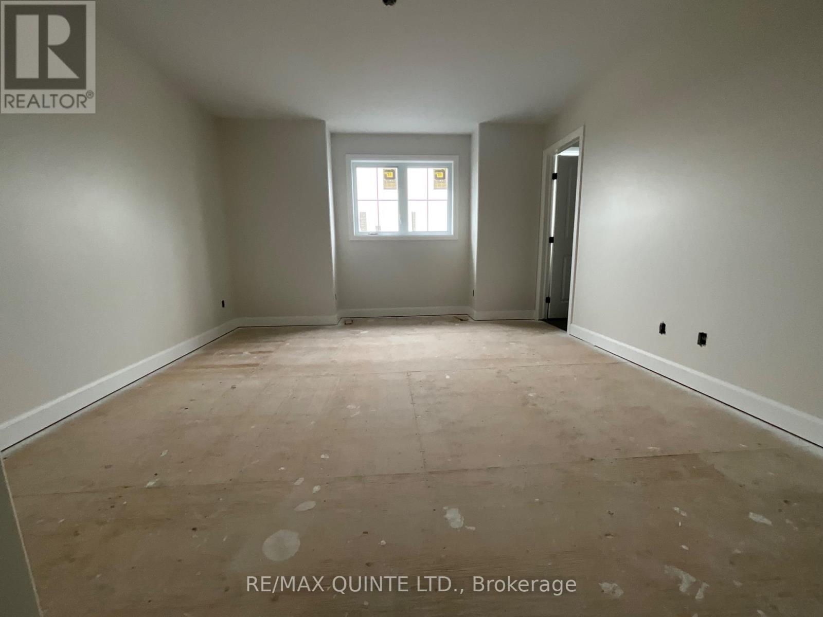 93 Raycroft Drive, Belleville, Ontario  K8N 0R5 - Photo 3 - X12430404