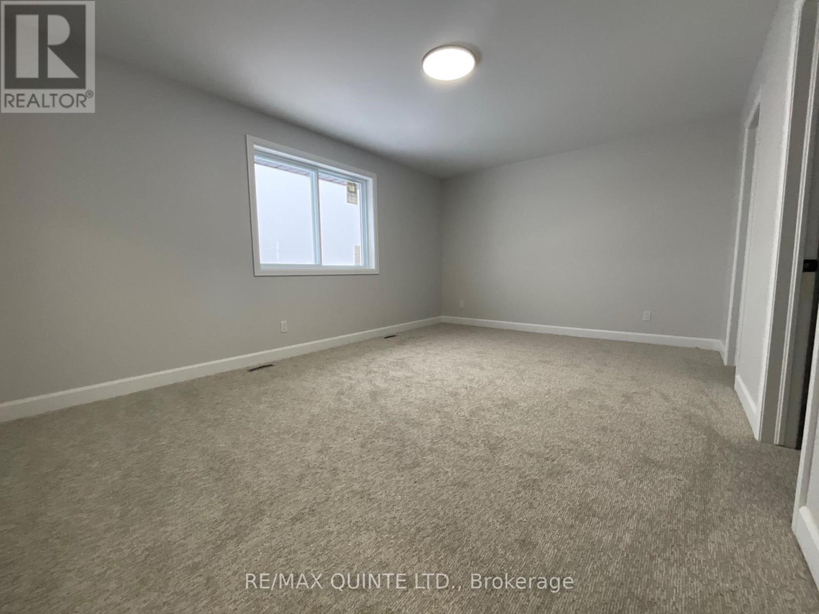 91 Raycroft Drive, Belleville, Ontario  K8N 0R5 - Photo 10 - X12430405