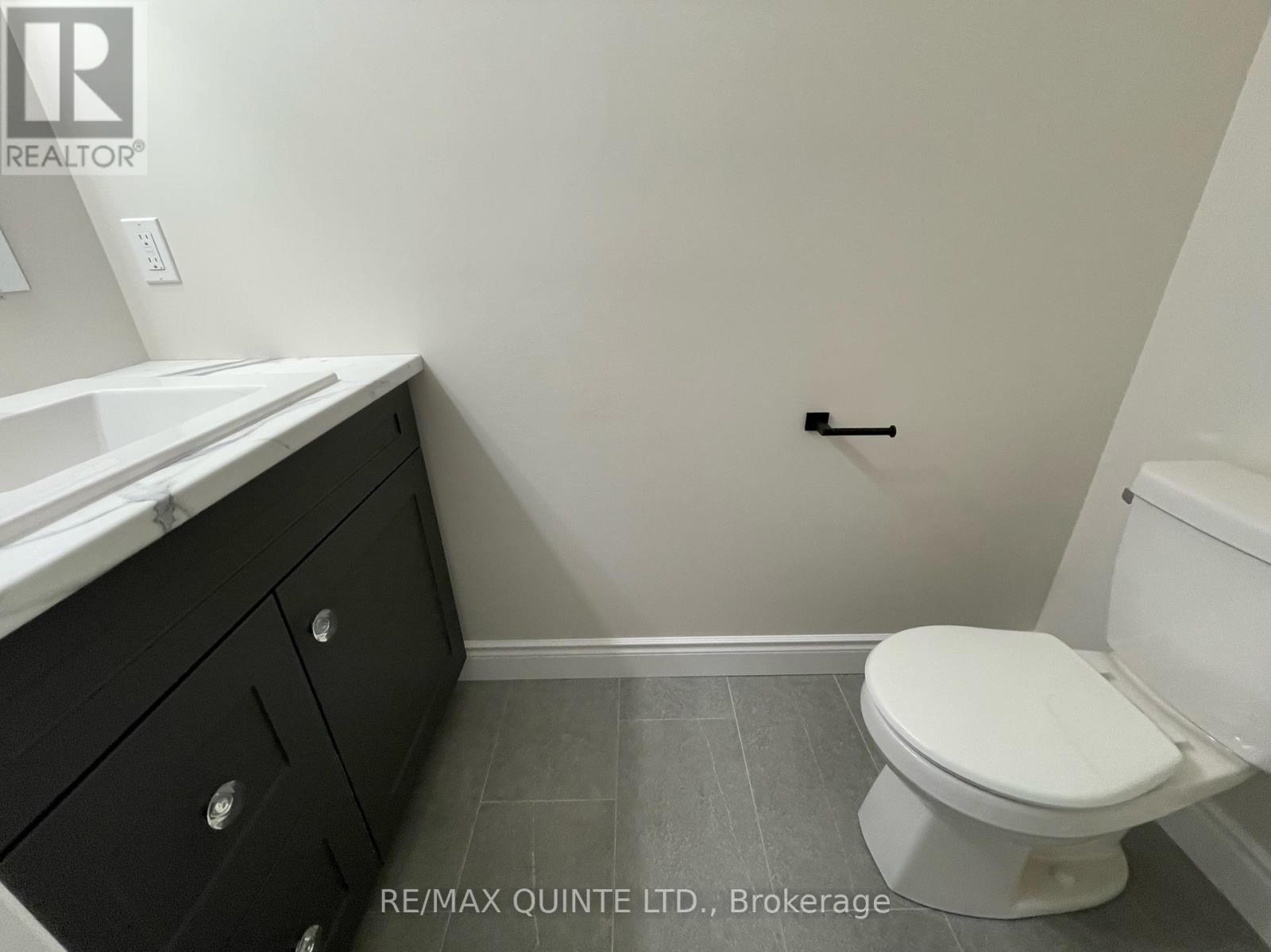 83 Raycroft Drive, Belleville, Ontario  K8N 0R5 - Photo 10 - X12430407