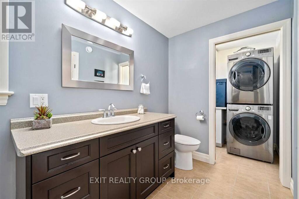 1531 Foxboro Stirling Road, Quinte West, Ontario  K0K 3E0 - Photo 21 - X12430675