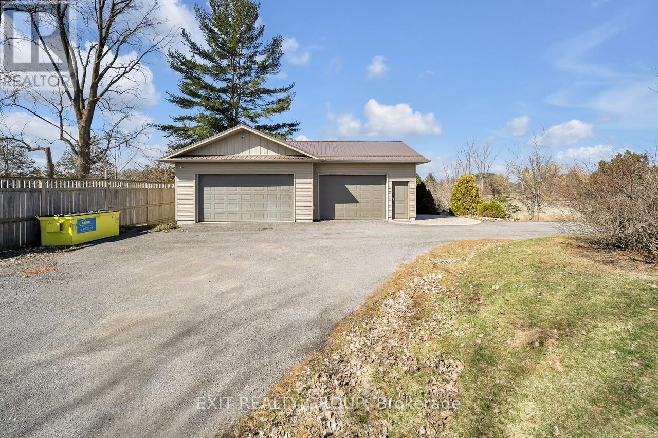 1531 Foxboro Stirling Road, Quinte West, Ontario  K0K 3E0 - Photo 36 - X12430675