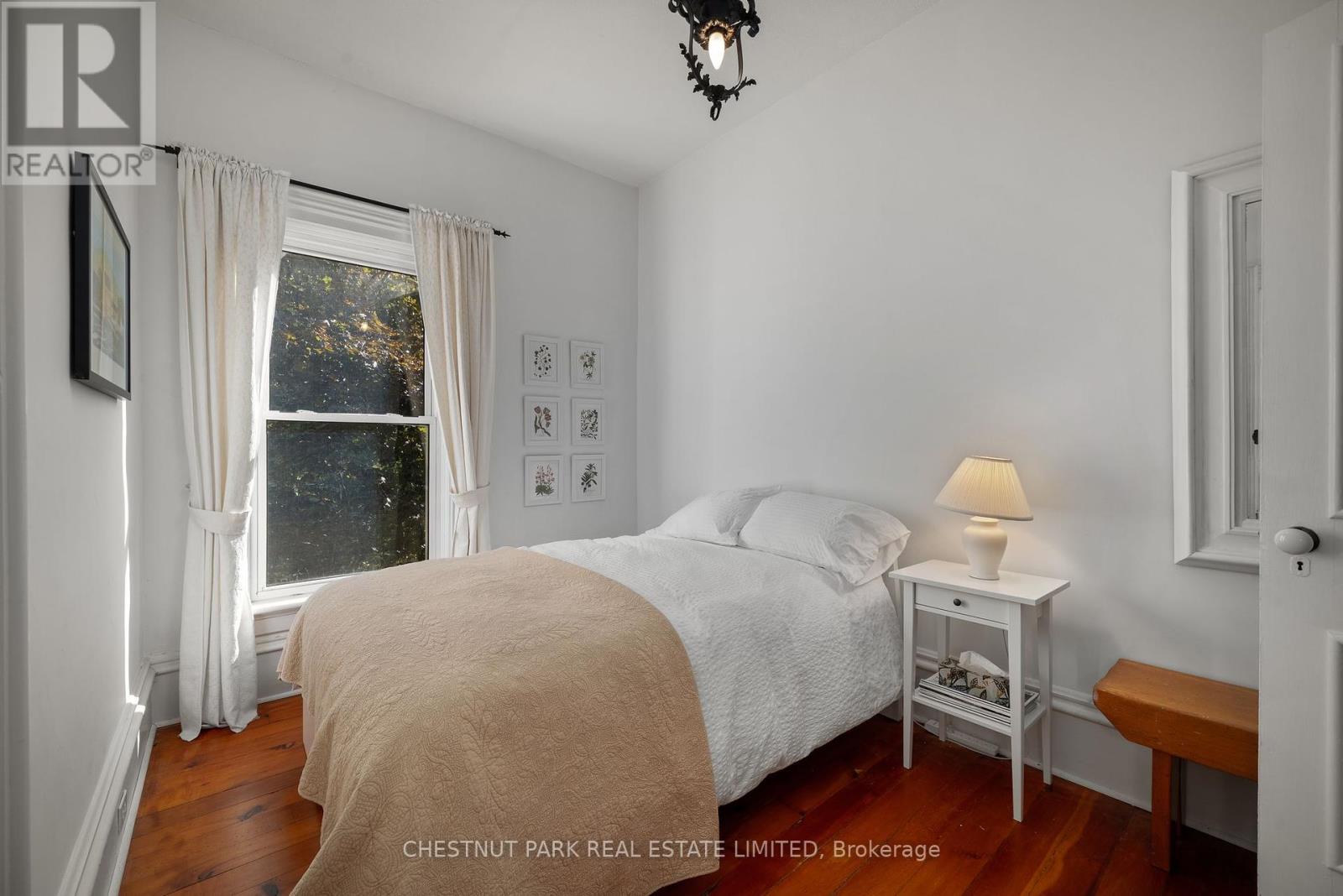 341 Main Street, Prince Edward County, Ontario  K0K 1G0 - Photo 32 - X12431426
