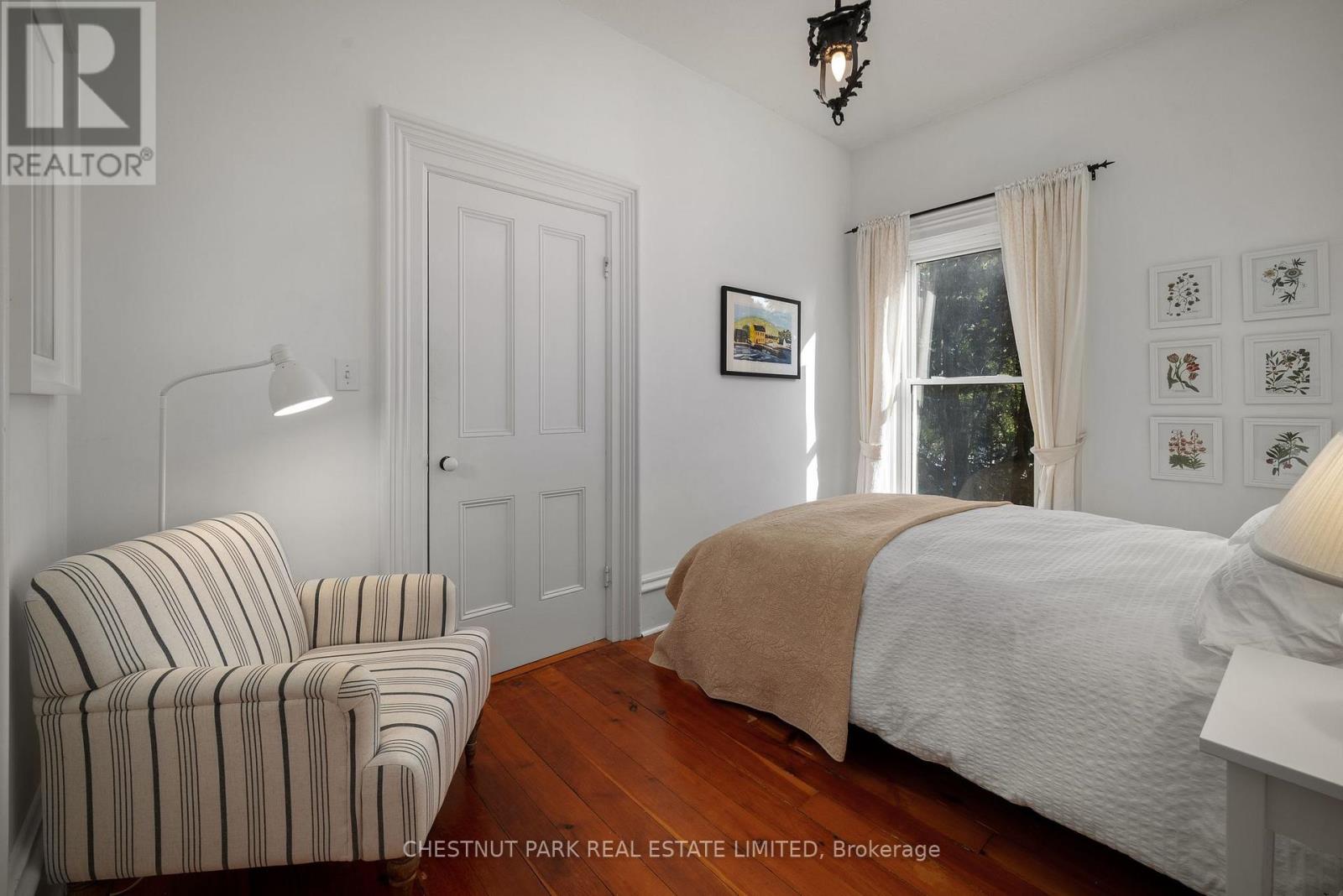 341 Main Street, Prince Edward County, Ontario  K0K 1G0 - Photo 33 - X12431426