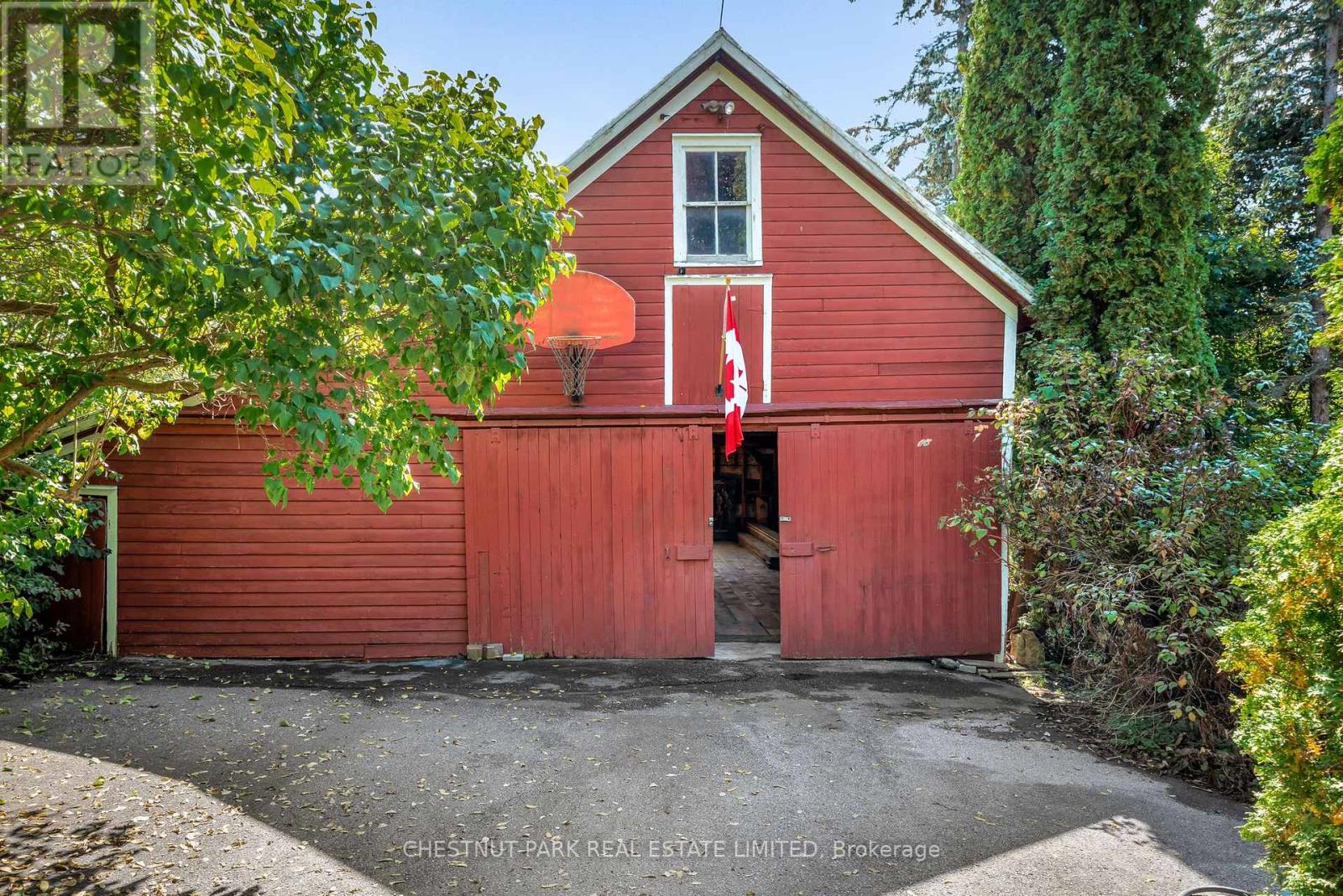 341 Main Street, Prince Edward County, Ontario  K0K 1G0 - Photo 46 - X12431426