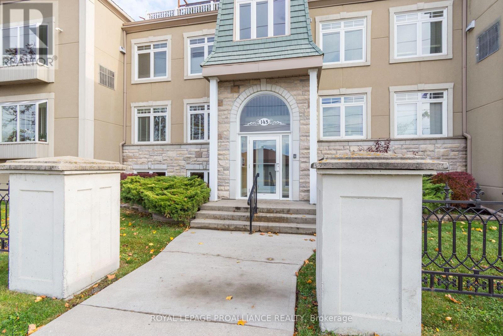 103 - 145 Farley Avenue, Belleville, Ontario  K8N 4L1 - Photo 2 - X12432030