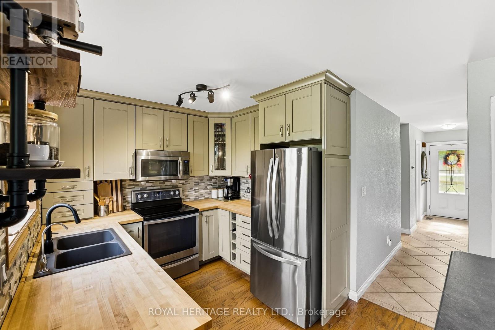768 Whites Road, Brighton, Ontario  K0K 1H0 - Photo 14 - X12432378