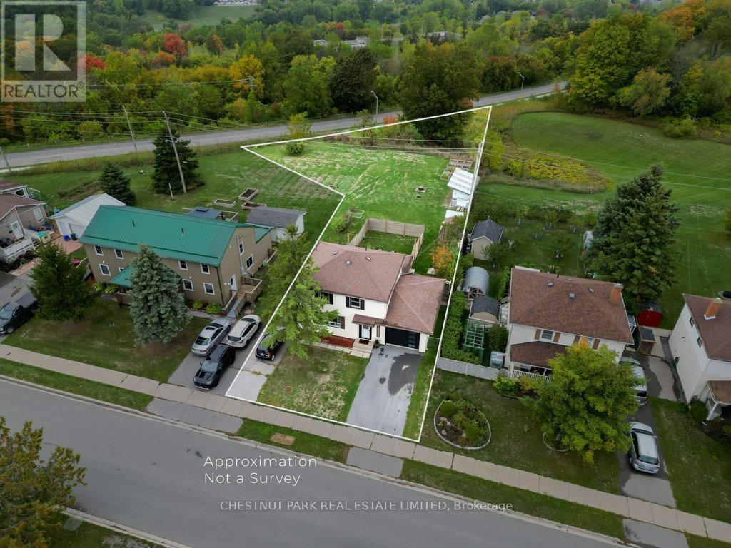6 London Avenue, Prince Edward County, Ontario  K0K 2T0 - Photo 3 - X12432409