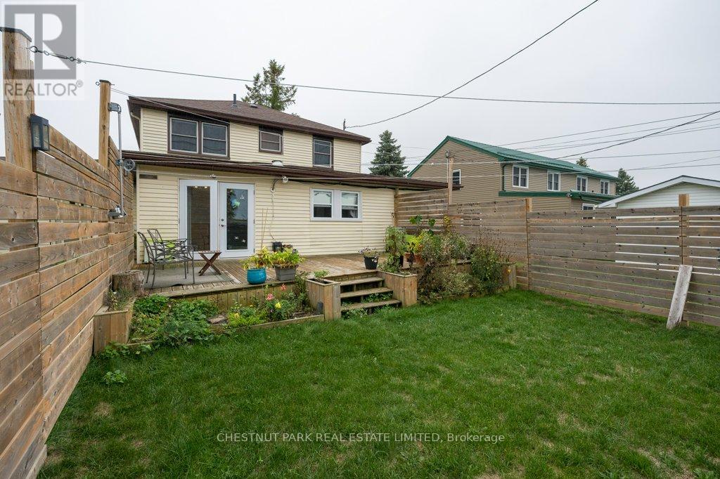 6 London Avenue, Prince Edward County, Ontario  K0K 2T0 - Photo 34 - X12432409