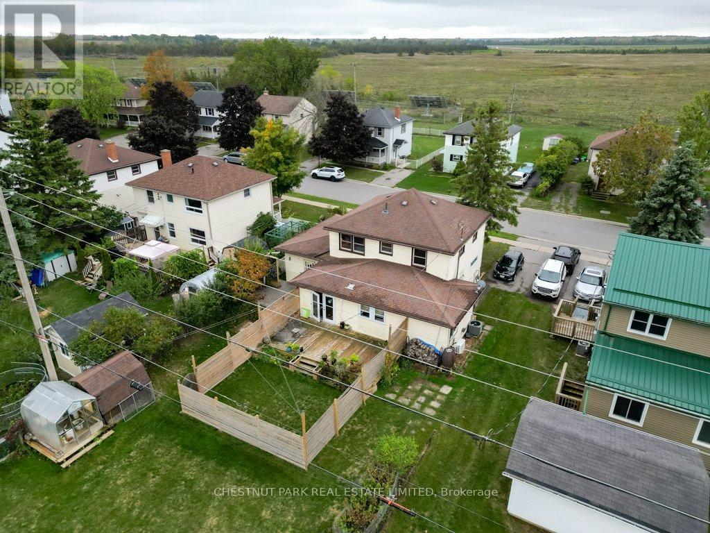 6 London Avenue, Prince Edward County, Ontario  K0K 2T0 - Photo 46 - X12432409