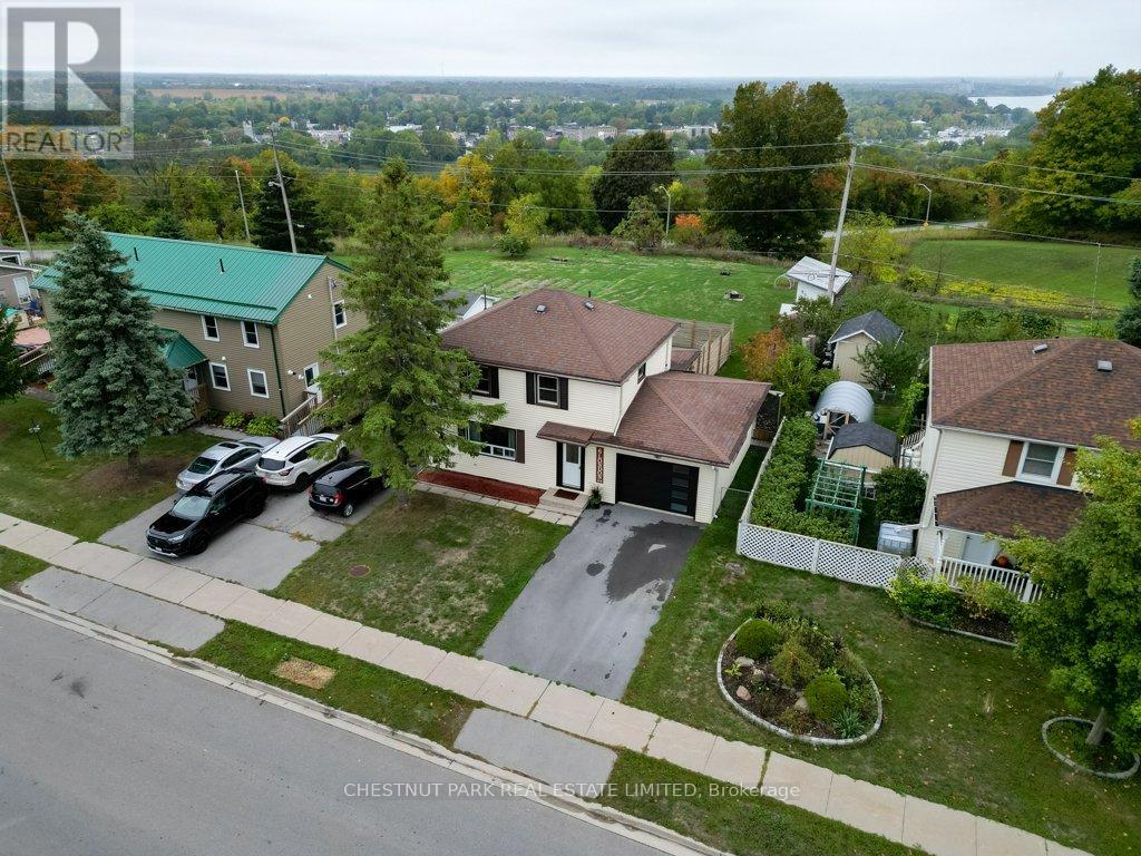 6 London Avenue, Prince Edward County, Ontario  K0K 2T0 - Photo 47 - X12432409