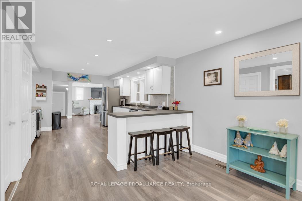 355 Metcalf Street, Tweed, Ontario  K0K 3J0 - Photo 11 - X12432614