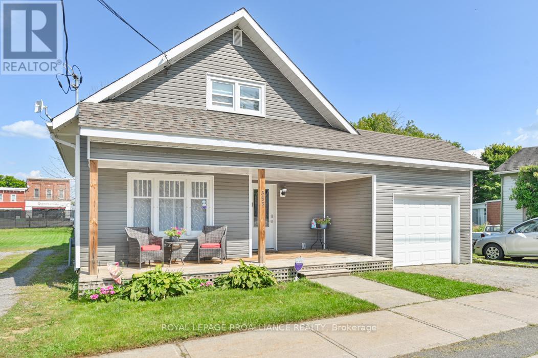 355 Metcalf Street, Tweed, Ontario  K0K 3J0 - Photo 3 - X12432614