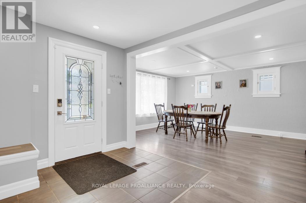 355 Metcalf Street, Tweed, Ontario  K0K 3J0 - Photo 6 - X12432614