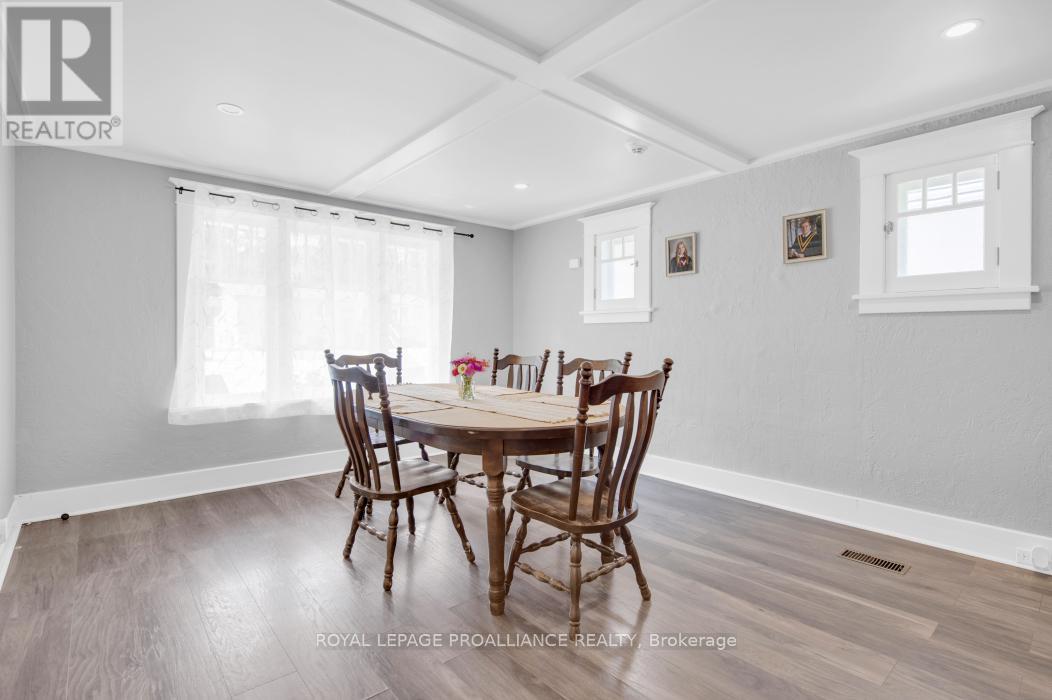 355 Metcalf Street, Tweed, Ontario  K0K 3J0 - Photo 8 - X12432614