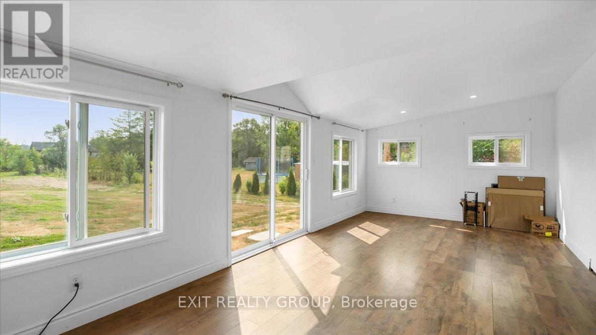 323 Mapleview Road, Quinte West, Ontario  K0K 2C0 - Photo 30 - X12432701