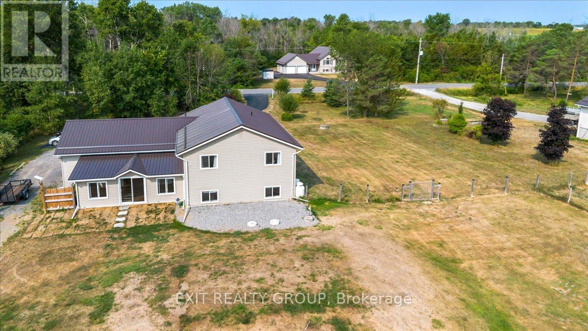 323 Mapleview Road, Quinte West, Ontario  K0K 2C0 - Photo 33 - X12432701