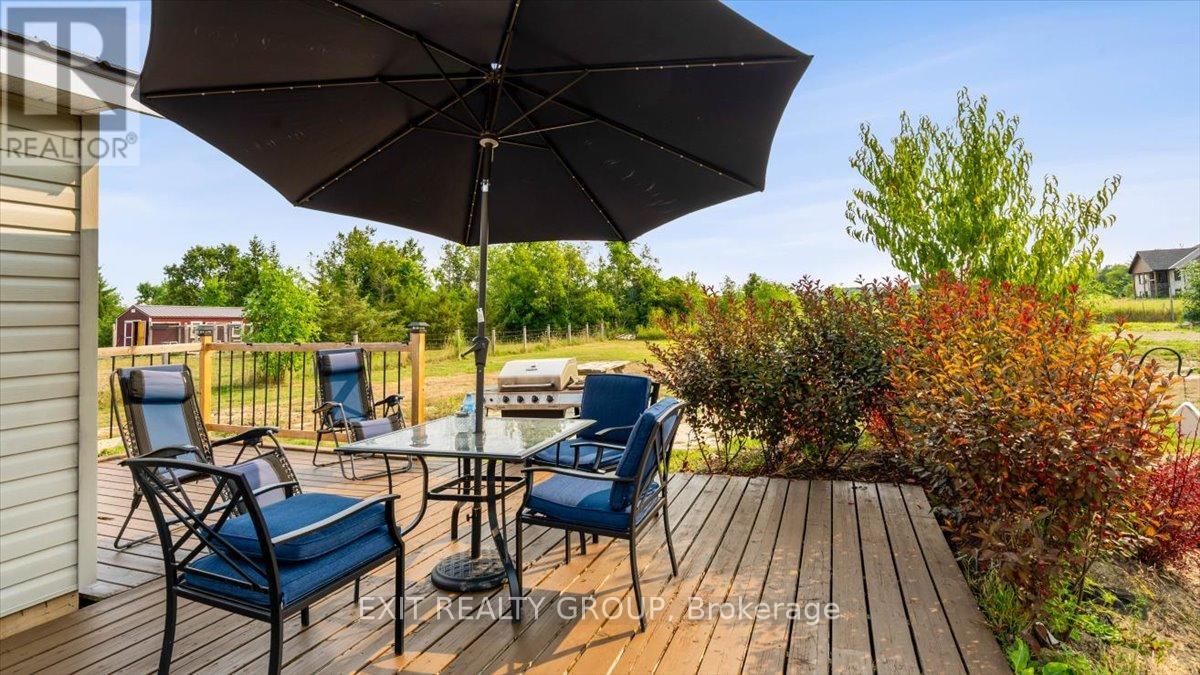 323 Mapleview Road, Quinte West, Ontario  K0K 2C0 - Photo 35 - X12432701