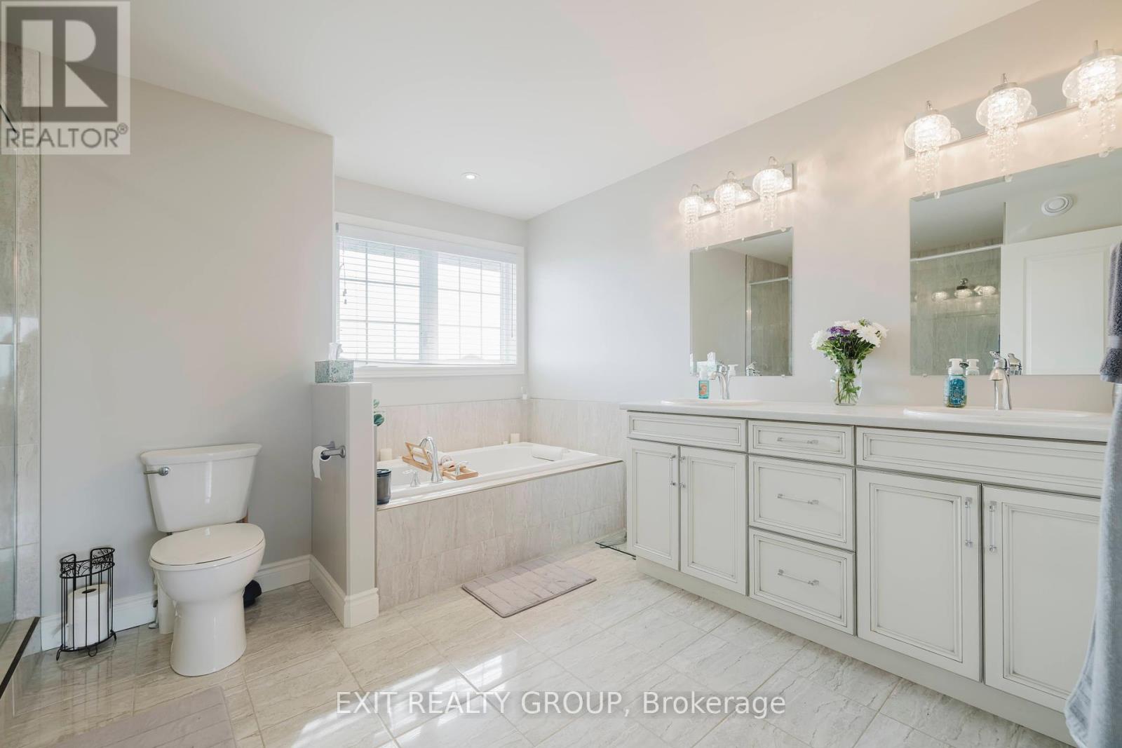 53 Hampton Ridge Drive, Belleville, Ontario  K8N 0E6 - Photo 17 - X12433791